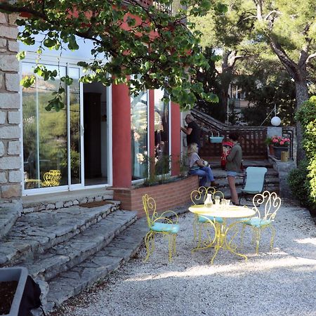 Appartements Avec Jardin Dans Villa Rocaille Cassis Exterior foto